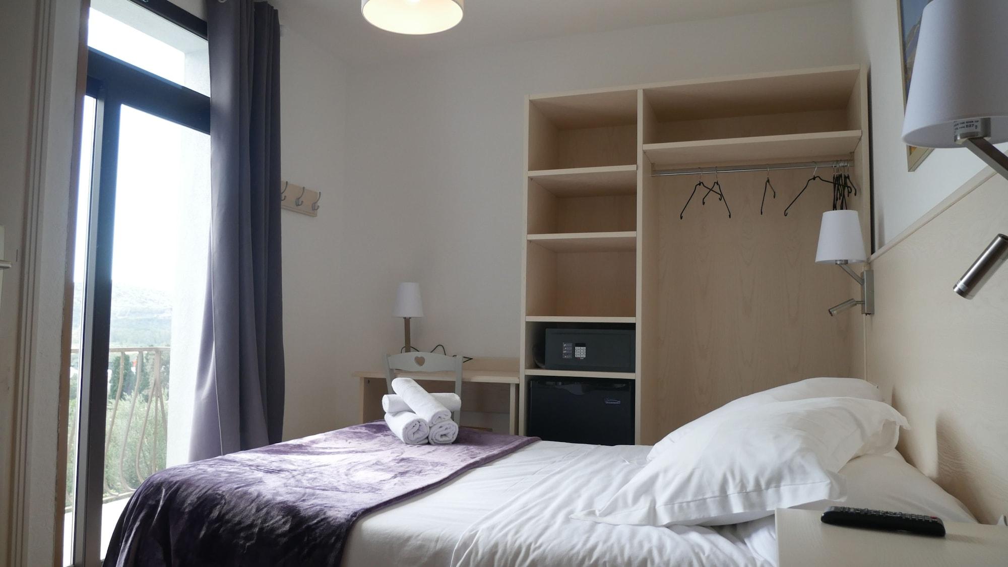 Corsica Hostel Porto-Vecchio, Partie Dortoirs Екстериор снимка
