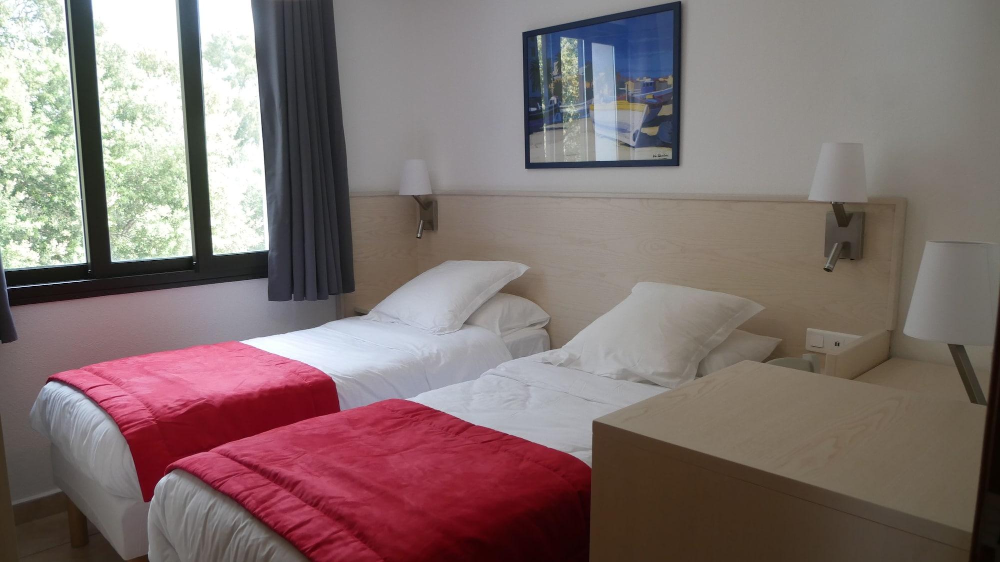 Corsica Hostel Porto-Vecchio, Partie Dortoirs Екстериор снимка