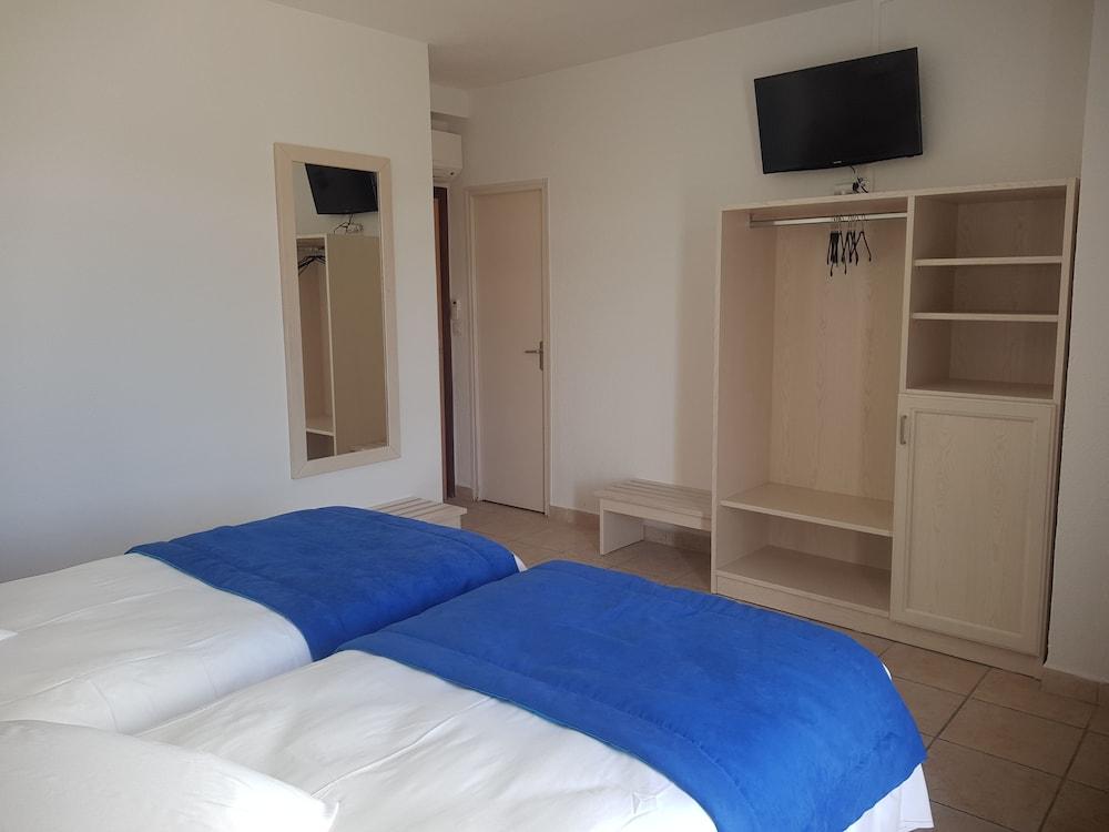 Corsica Hostel Porto-Vecchio, Partie Dortoirs Екстериор снимка