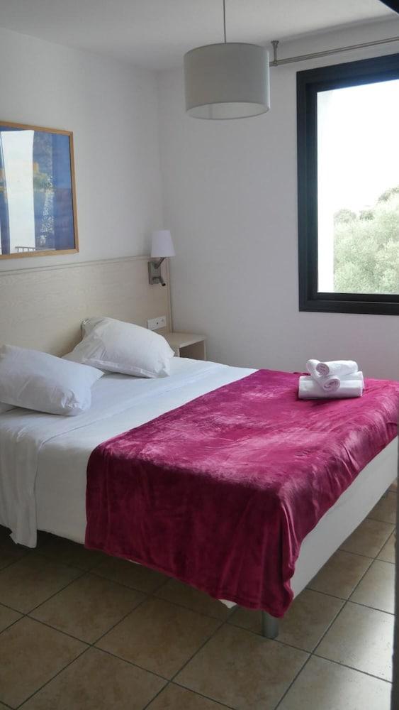 Corsica Hostel Porto-Vecchio, Partie Dortoirs Екстериор снимка